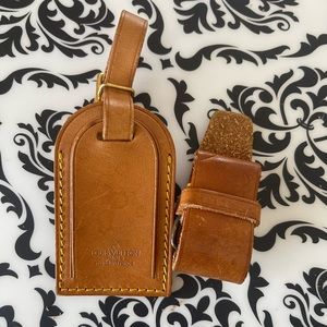 Louis Vuitton Luggage Tag & Belt Set